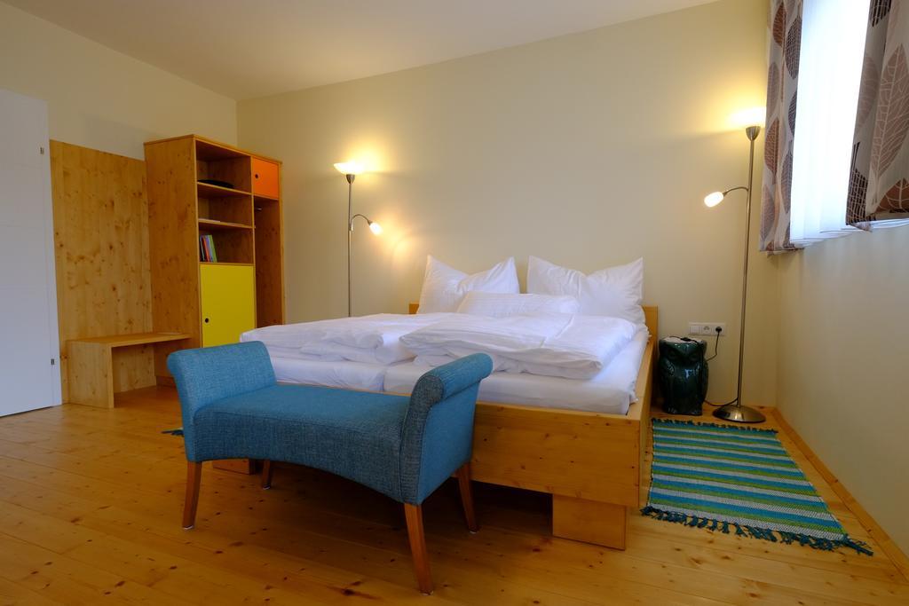 Nachtquartier Zur Dankbarkeit Apartment Podersdorf am See Bagian luar foto