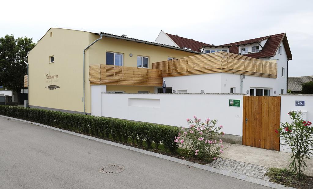 Nachtquartier Zur Dankbarkeit Apartment Podersdorf am See Bagian luar foto